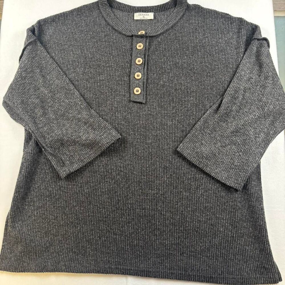 Zenana Women’s Grey Long Sleeve Henley Shirt | Size XL